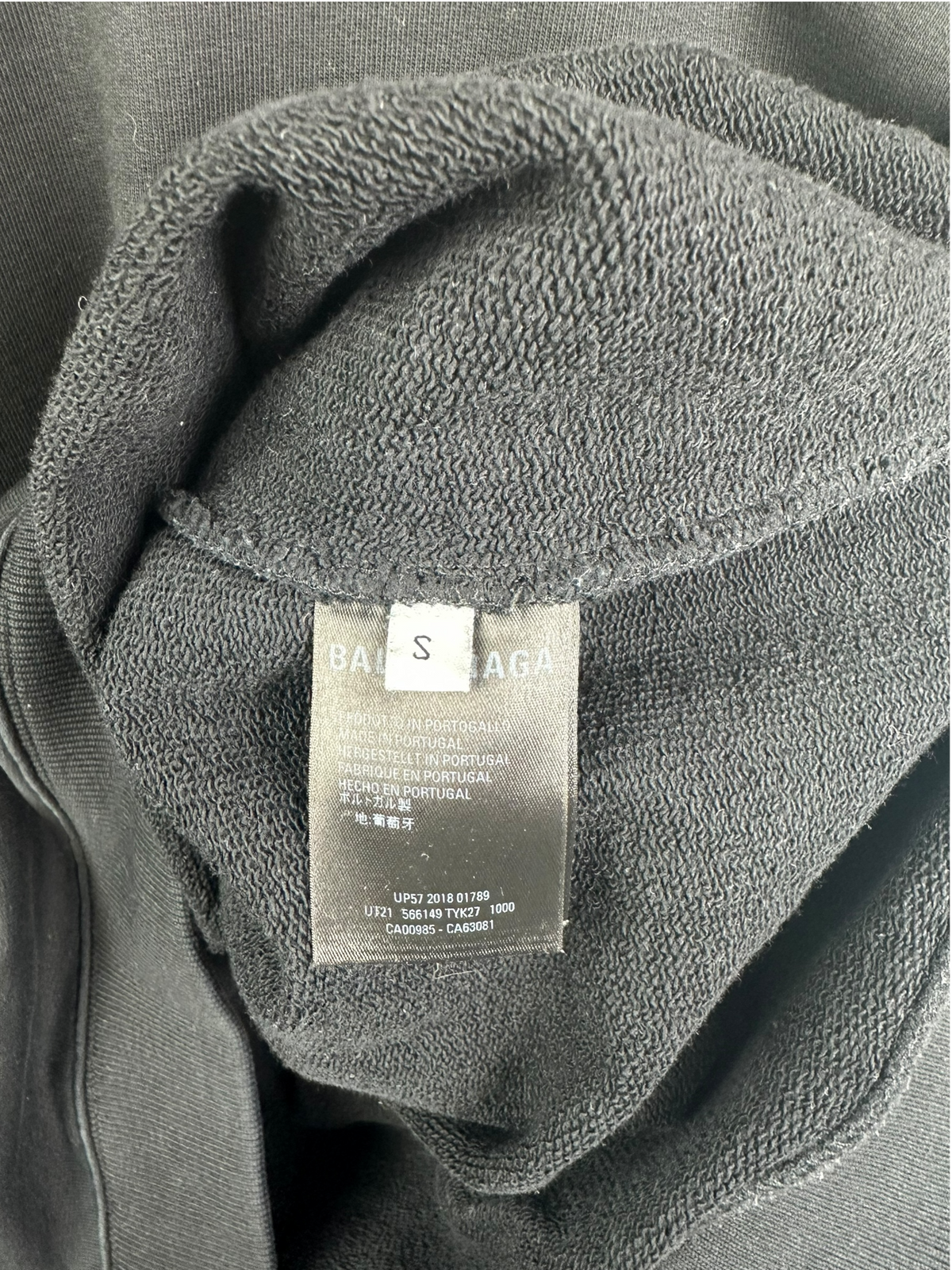Pull Balenciaga - The Reservery