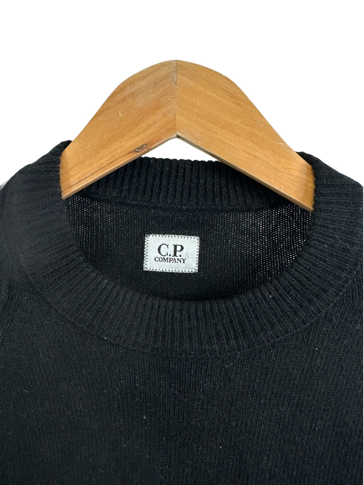 C.P Company Pull