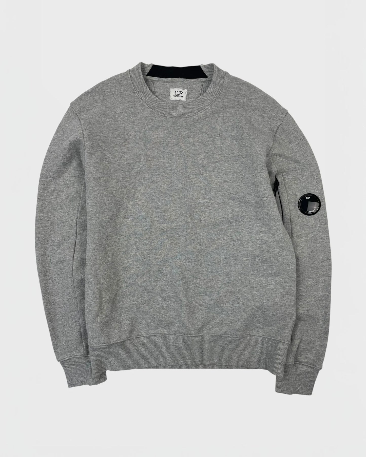 C.P. Company pull