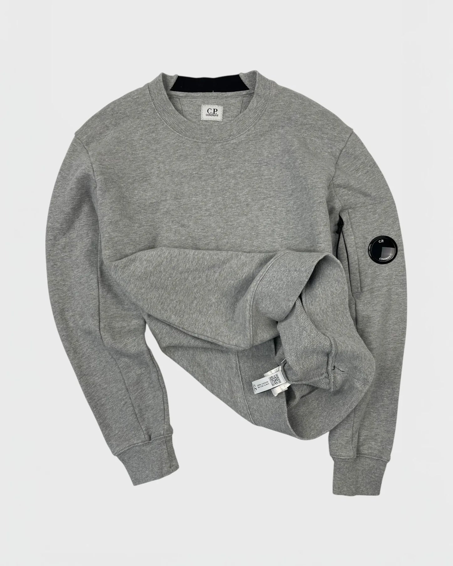 C.P. Company pull