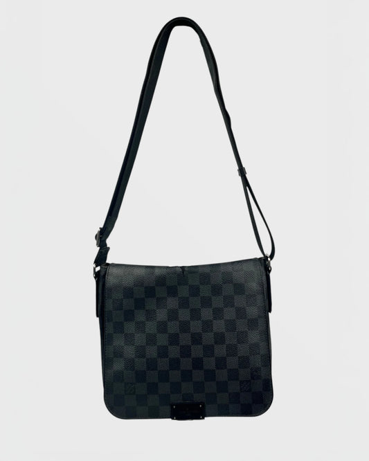 Louis Vuitton damier sacoche
