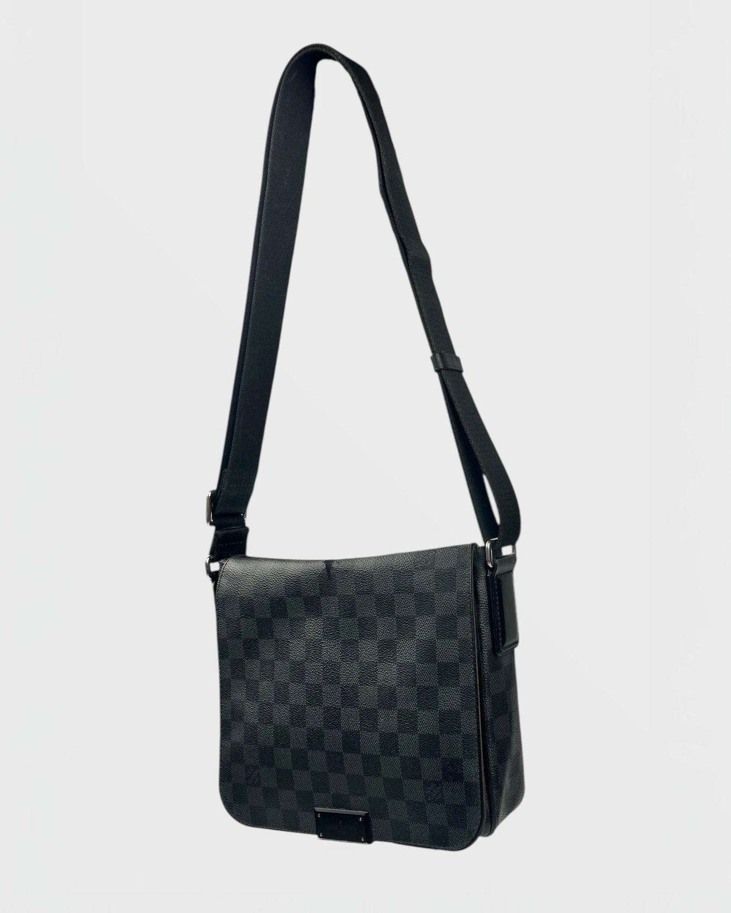 Louis Vuitton damier sacoche
