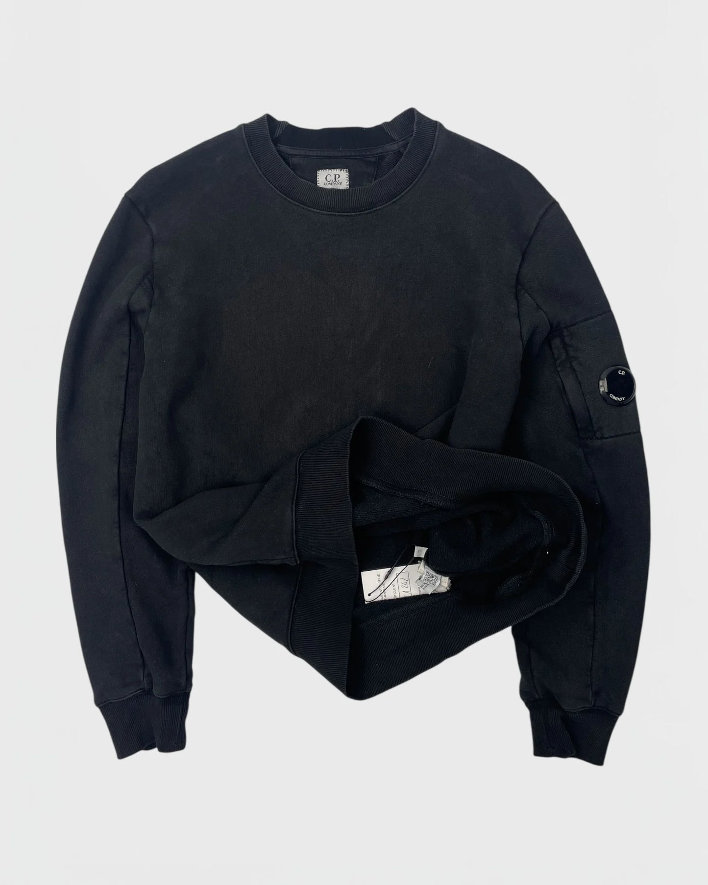 C.P. Company pull