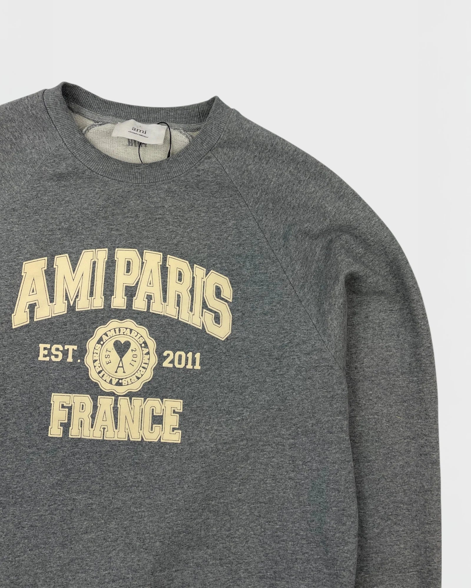 Ami Paris pull