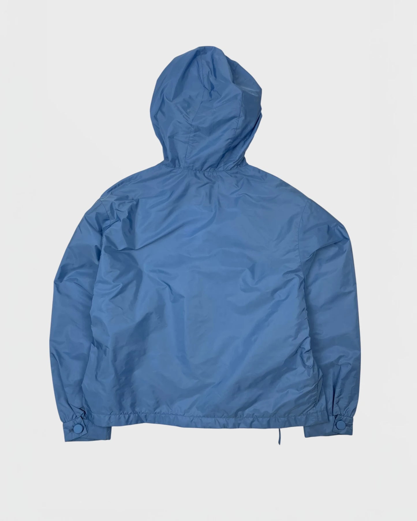 Prada veste