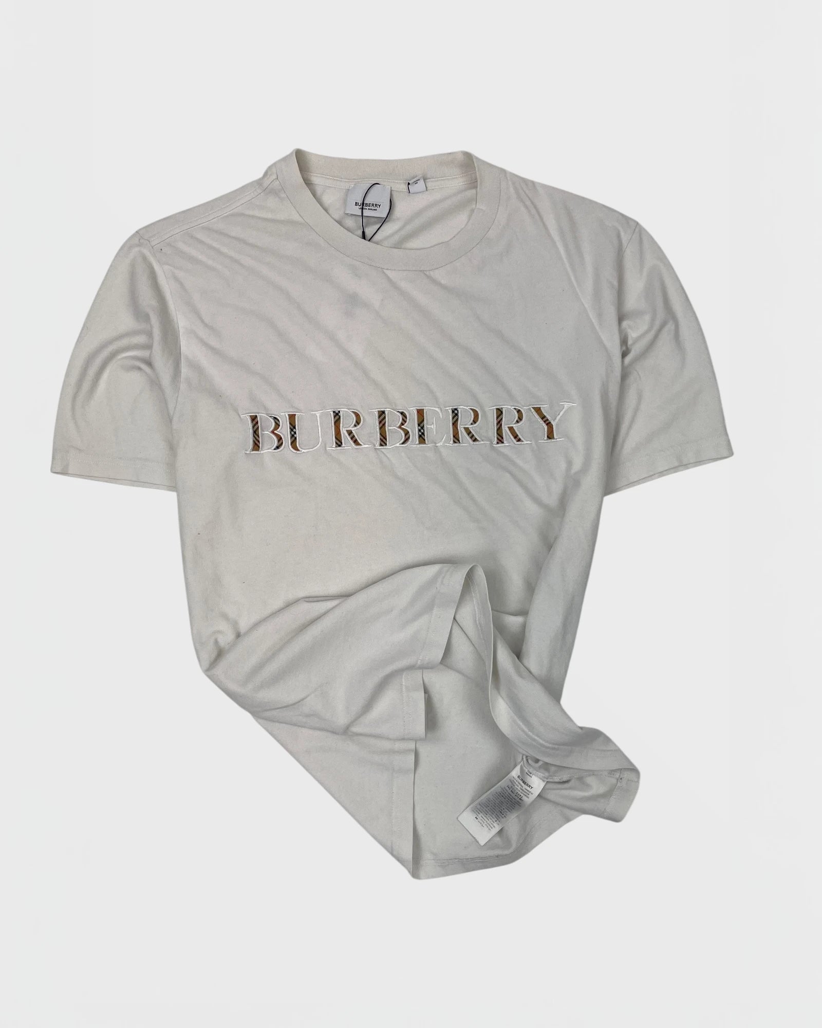 Burberry t-shirt