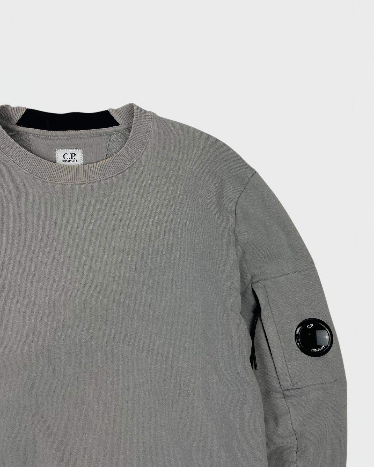 C.p. Company pull