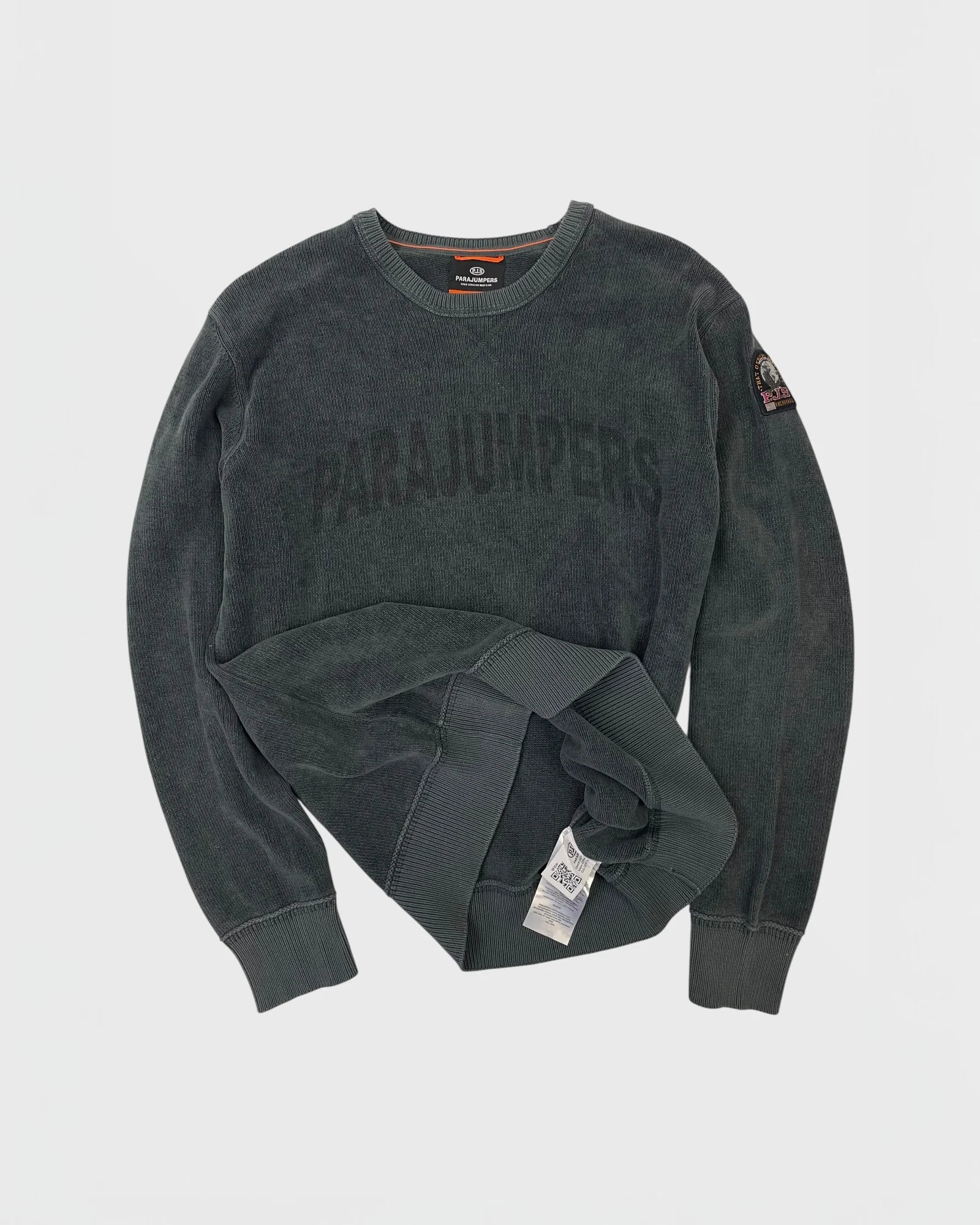 Parajumpers pull
