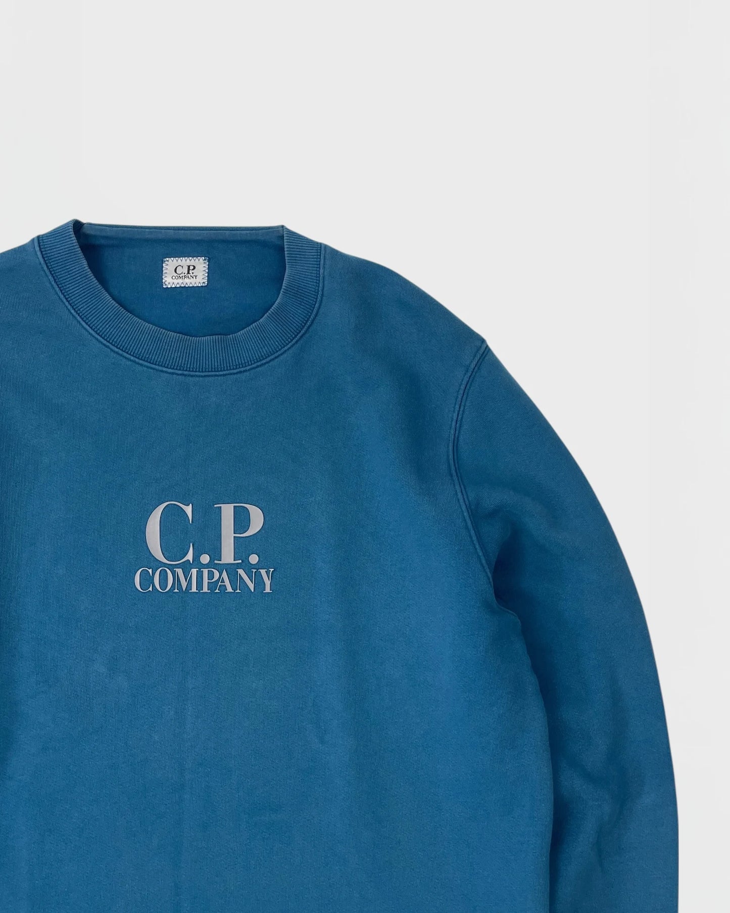 C.P. Company pull