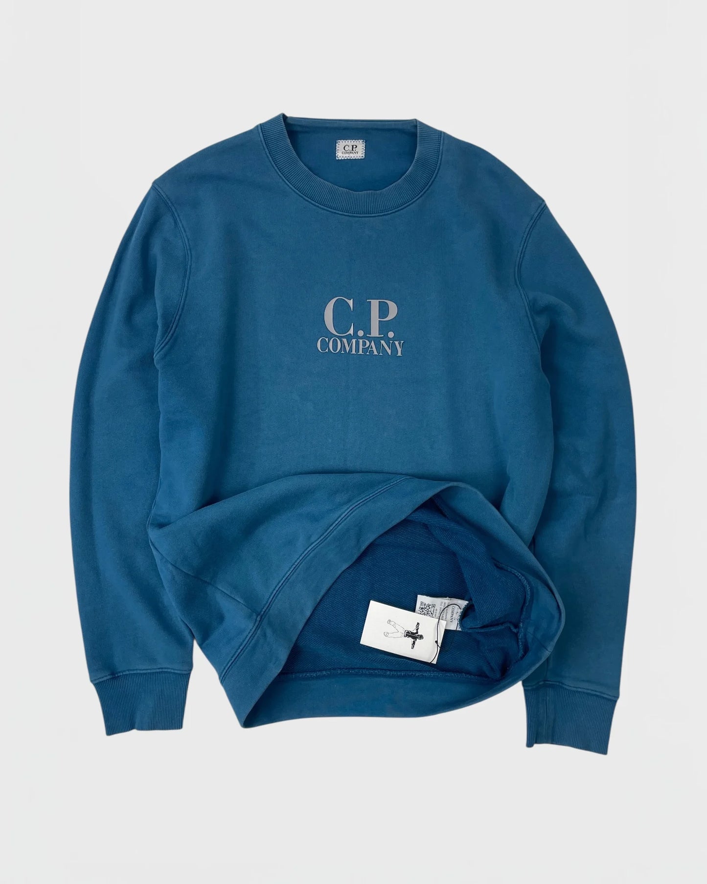 C.P. Company pull