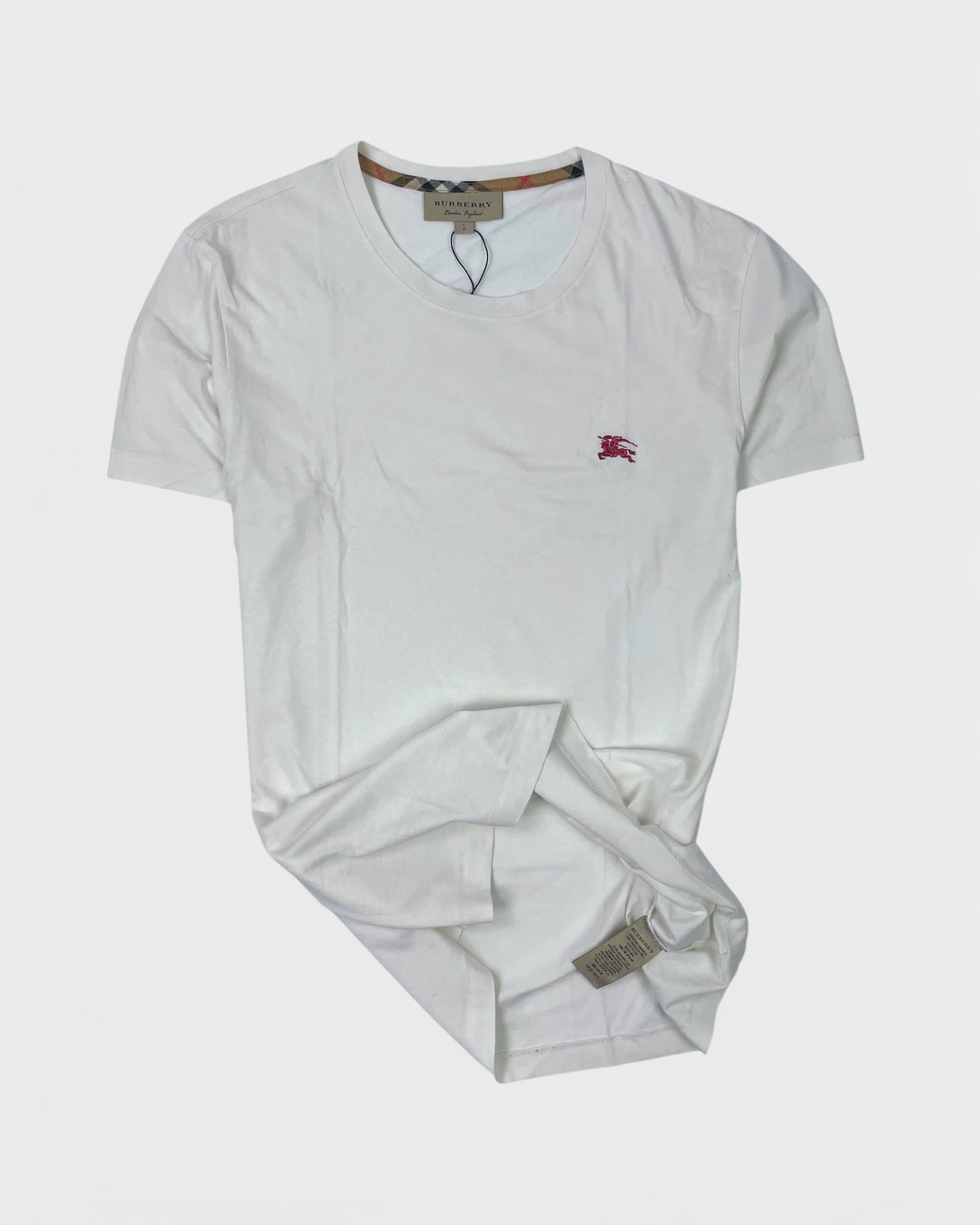 Burberry t-shirt