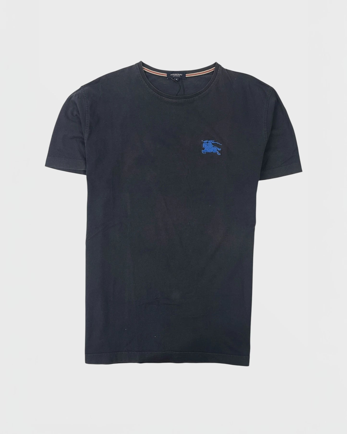 Burberry t-shirt