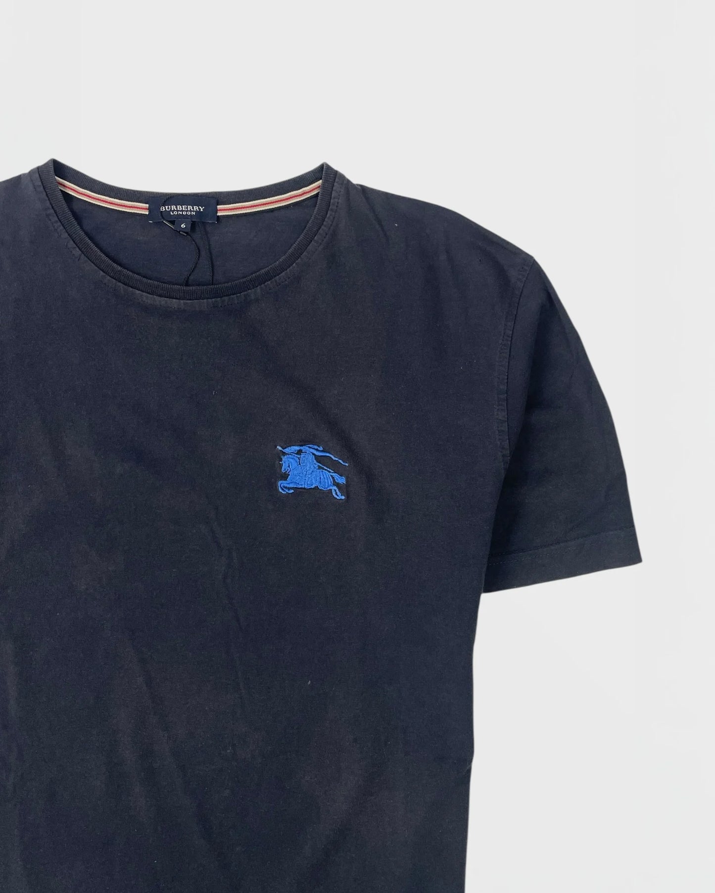Burberry t-shirt