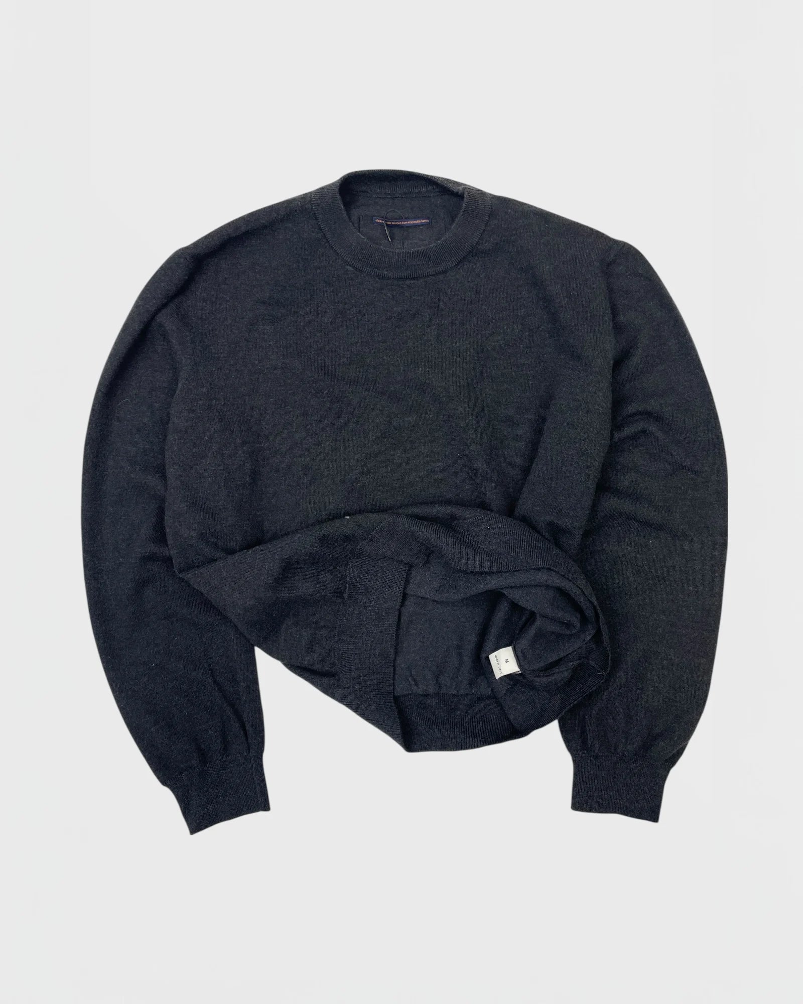 Louis Vuitton pull uniform