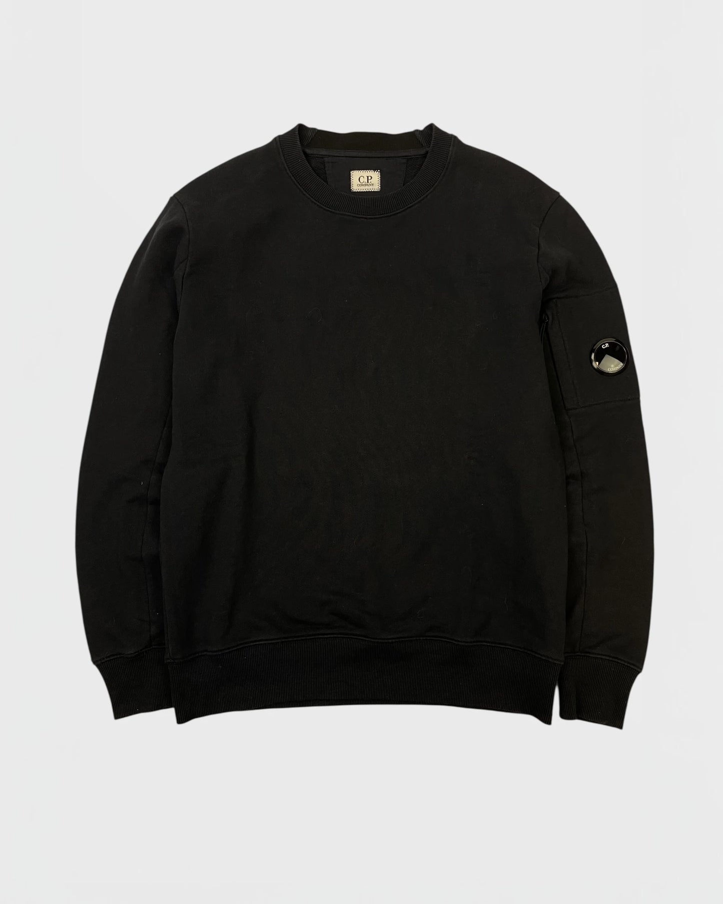 C.P. Company pull