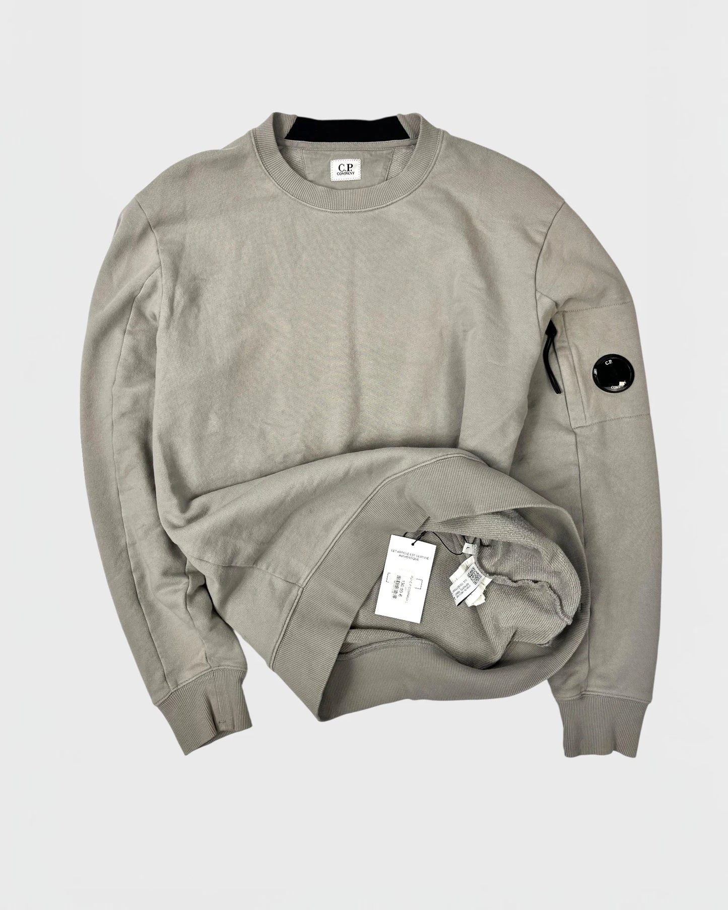 C.P company pull