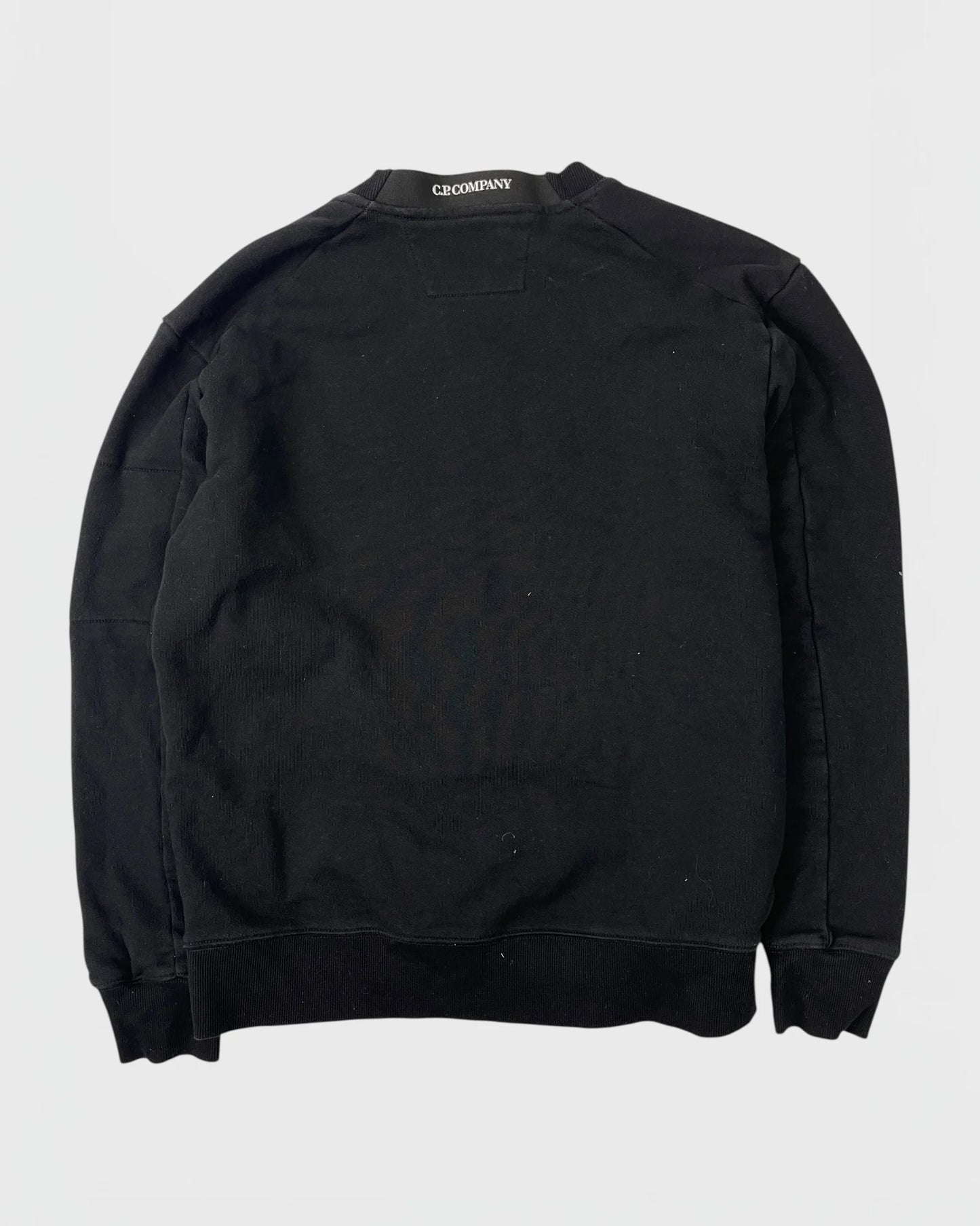 C.P company pull