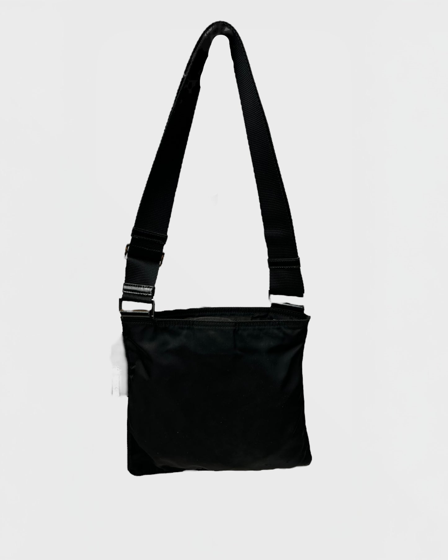 Prada flat bag / nylon sacoche