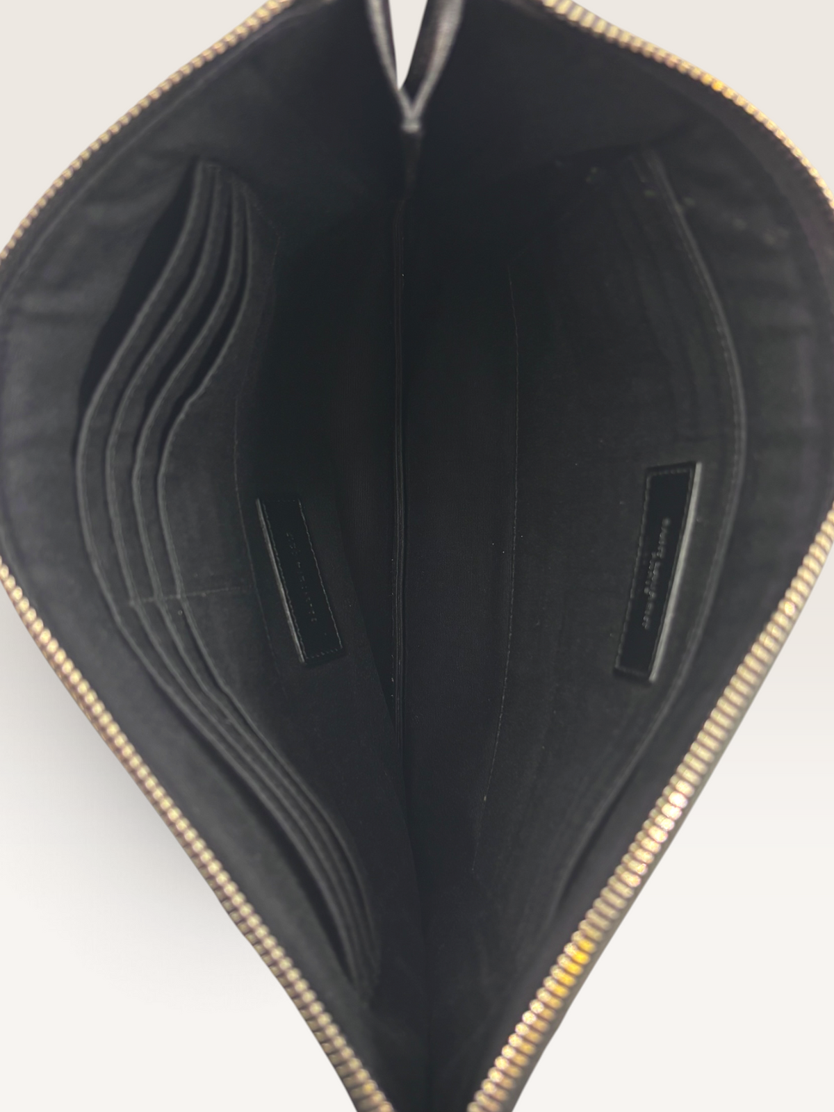 Saint laurent pochette en cuir lisse