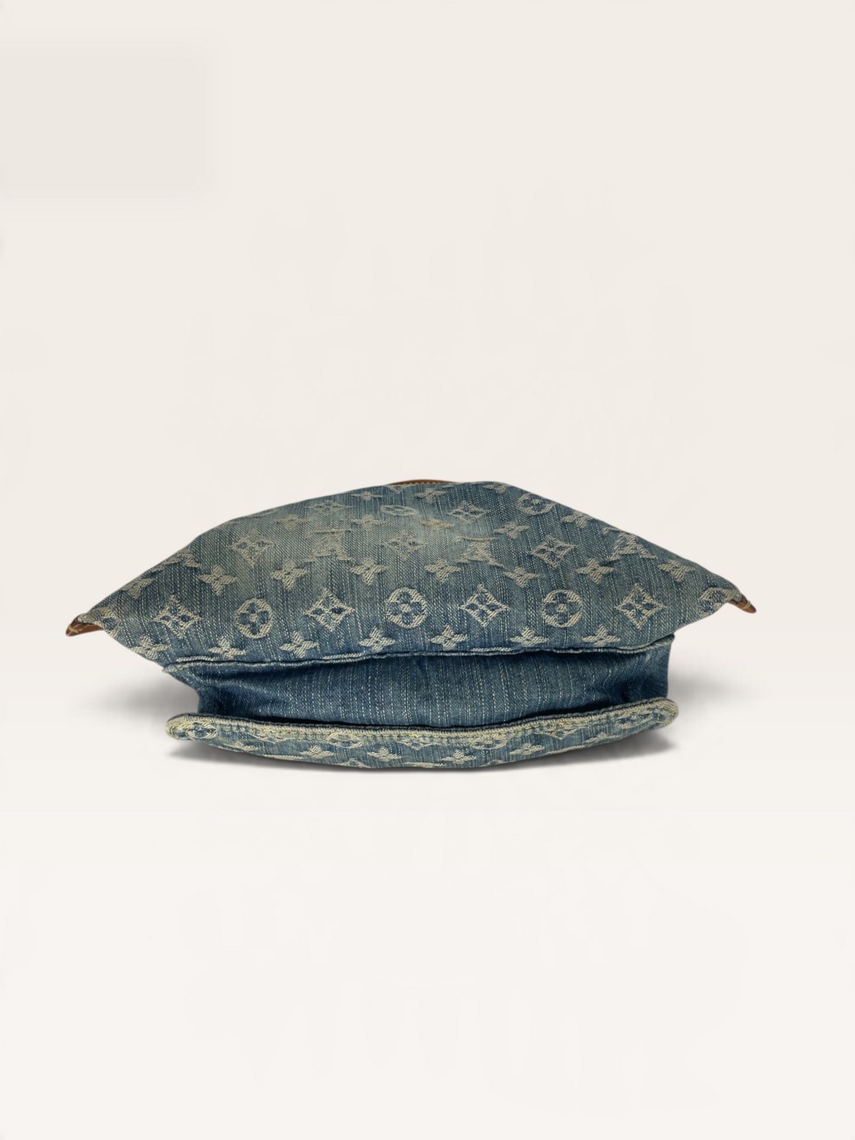 Louis Vuitton sac plat en denim