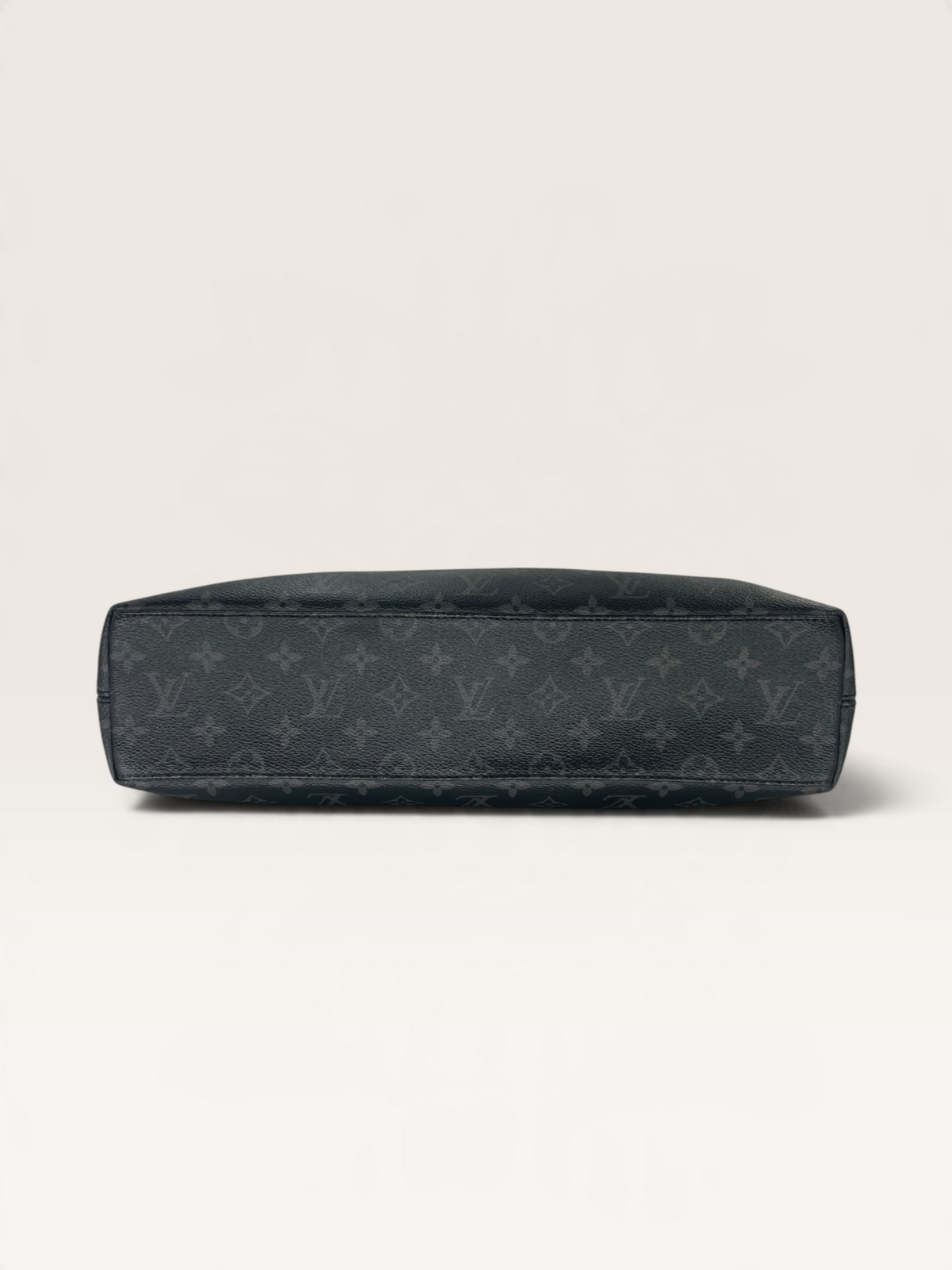 Louis Vuitton Explorer monogramme éclipse sac 48h