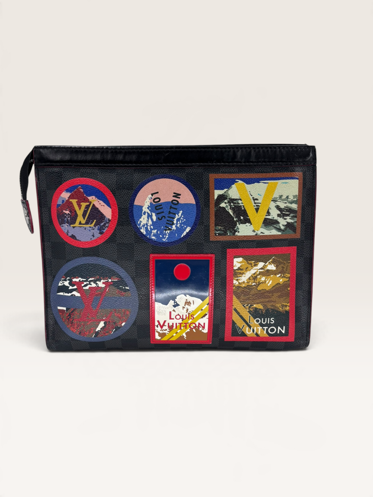 Louis Vuitton pochette de Voyage patch