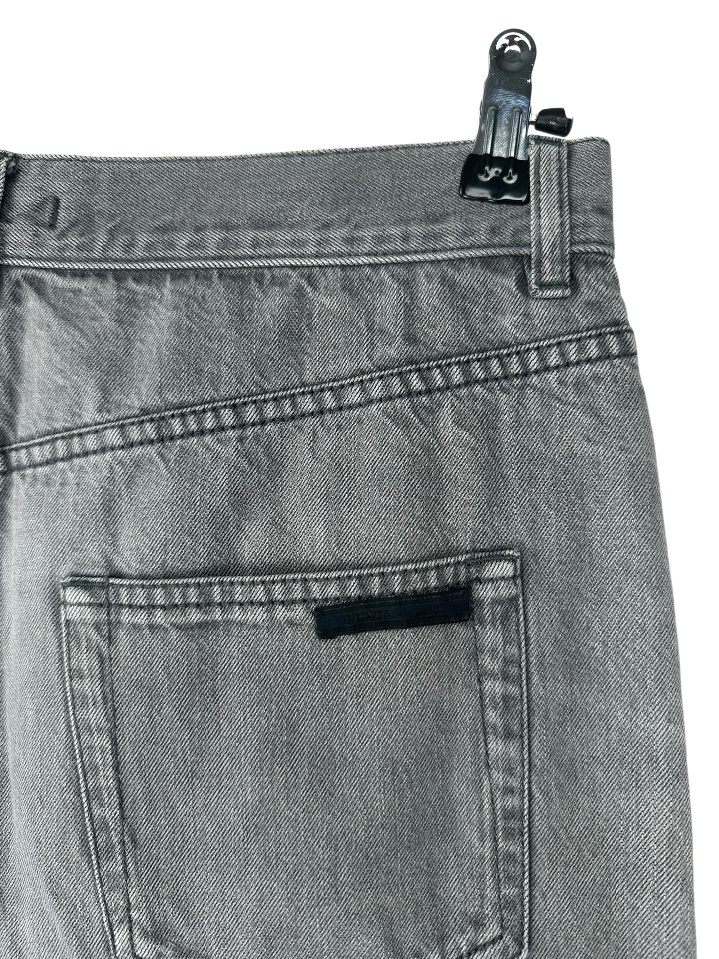 Prada Jean