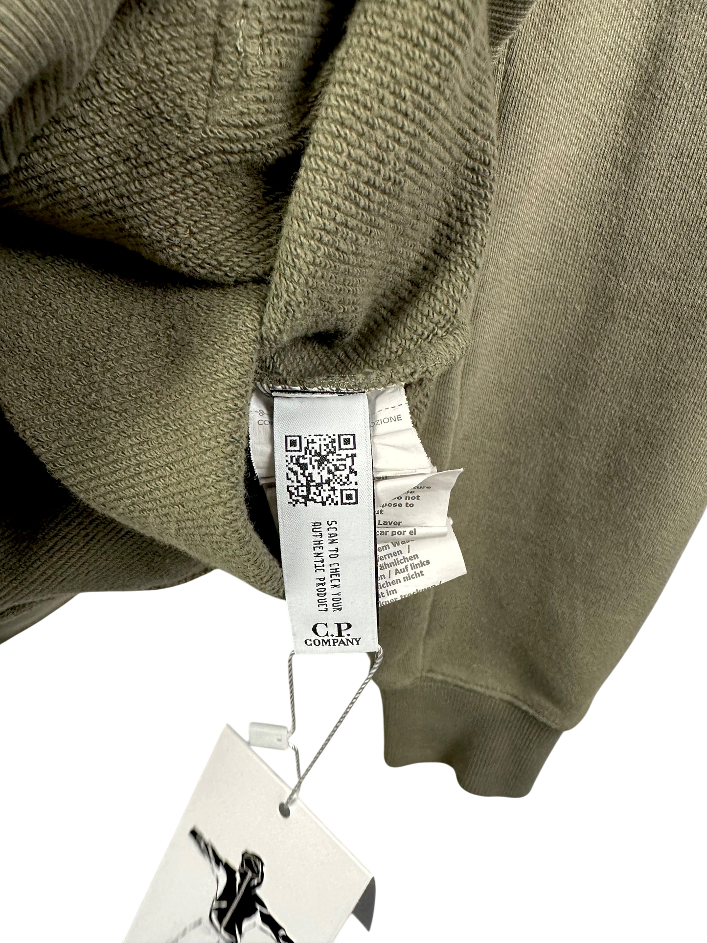 C.P. Company pull à capuche