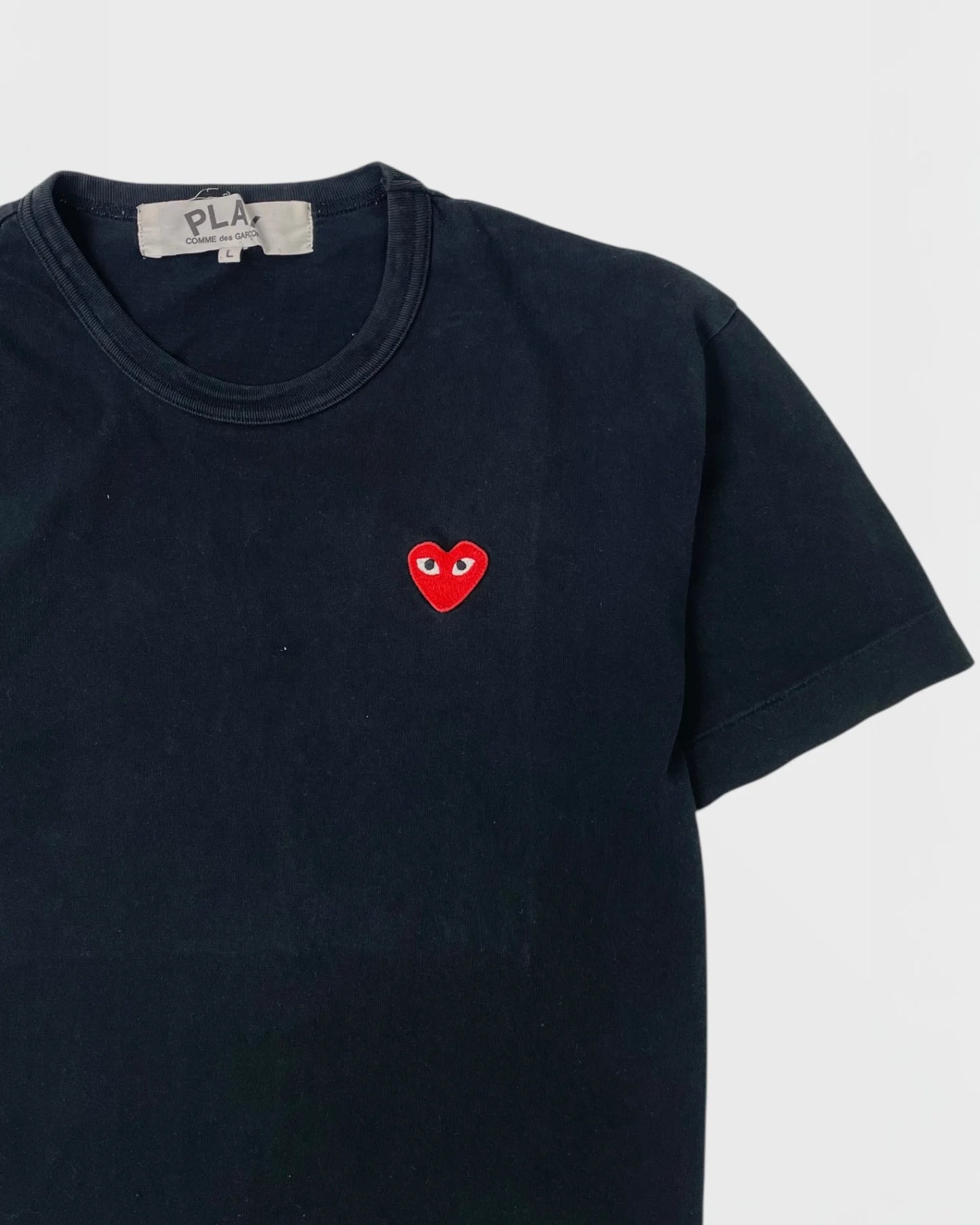 Comme des garçons play t-shirt
