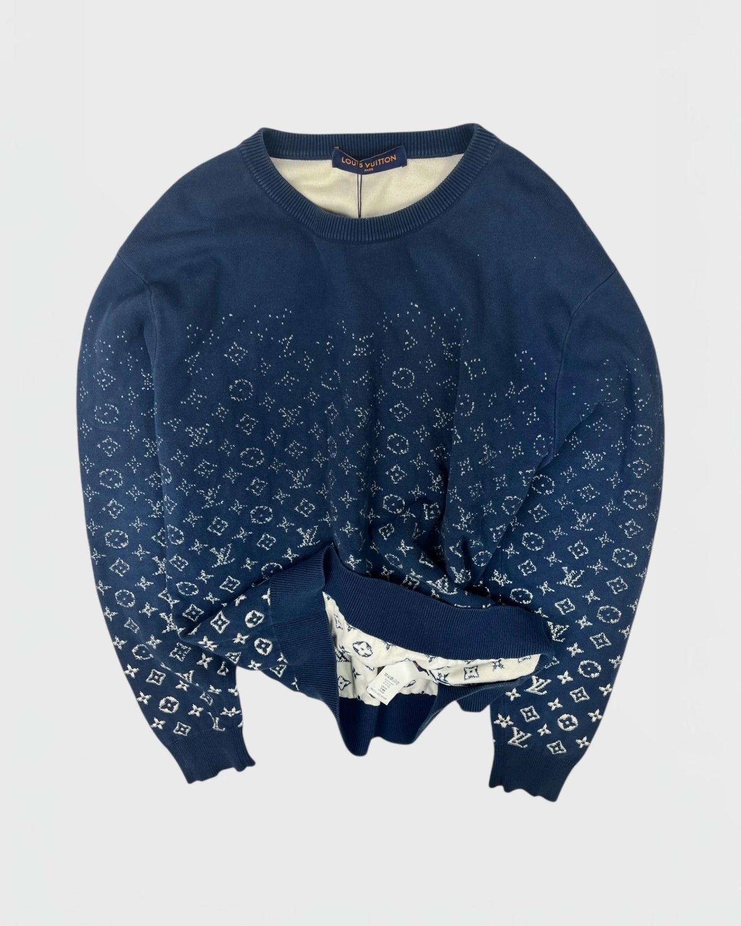 Louis Vuitton pull monogram