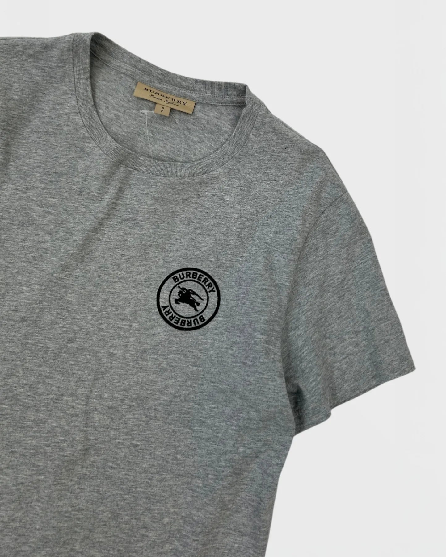 Burberry t-shirt