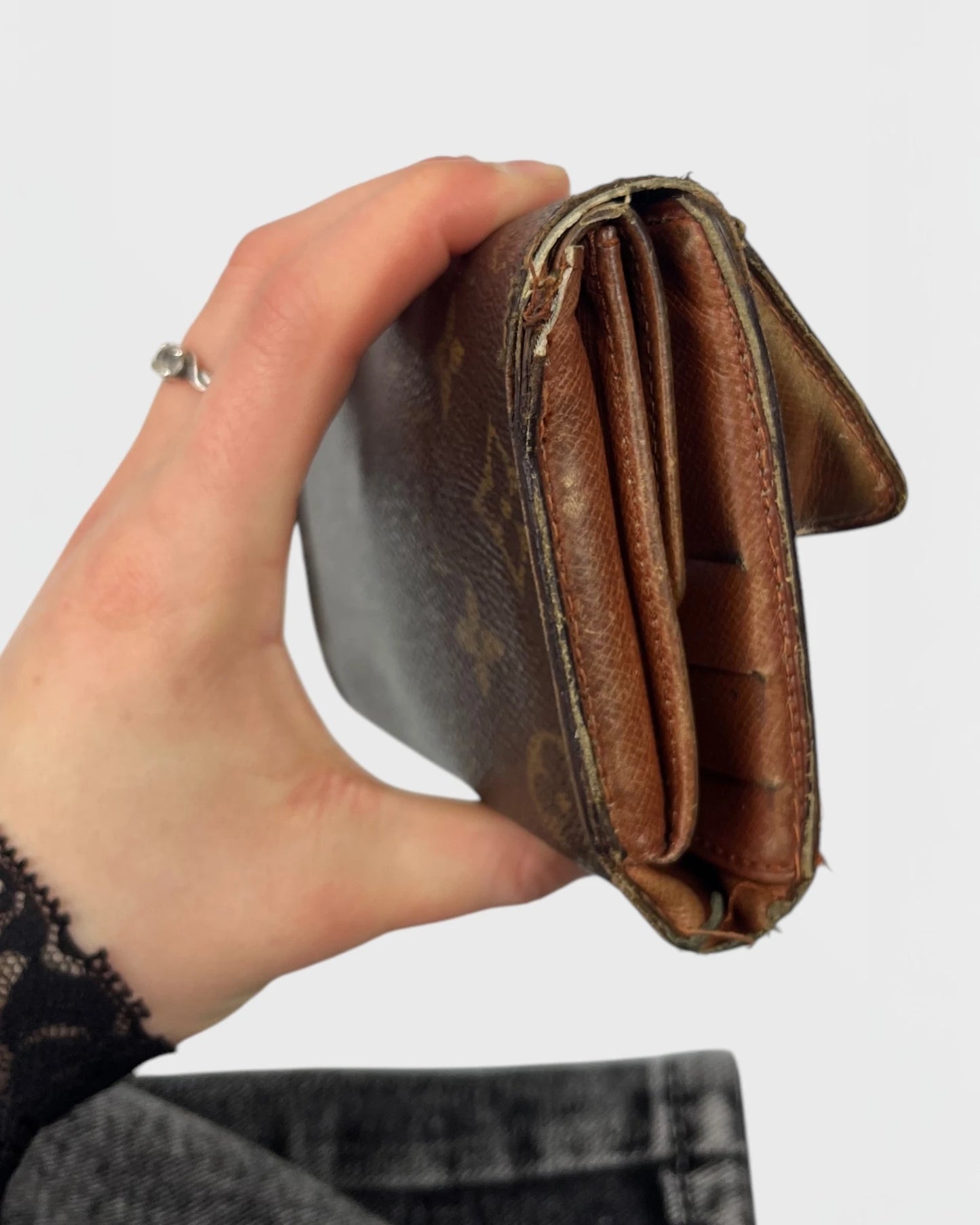 Louis Vuitton porte-monnaie