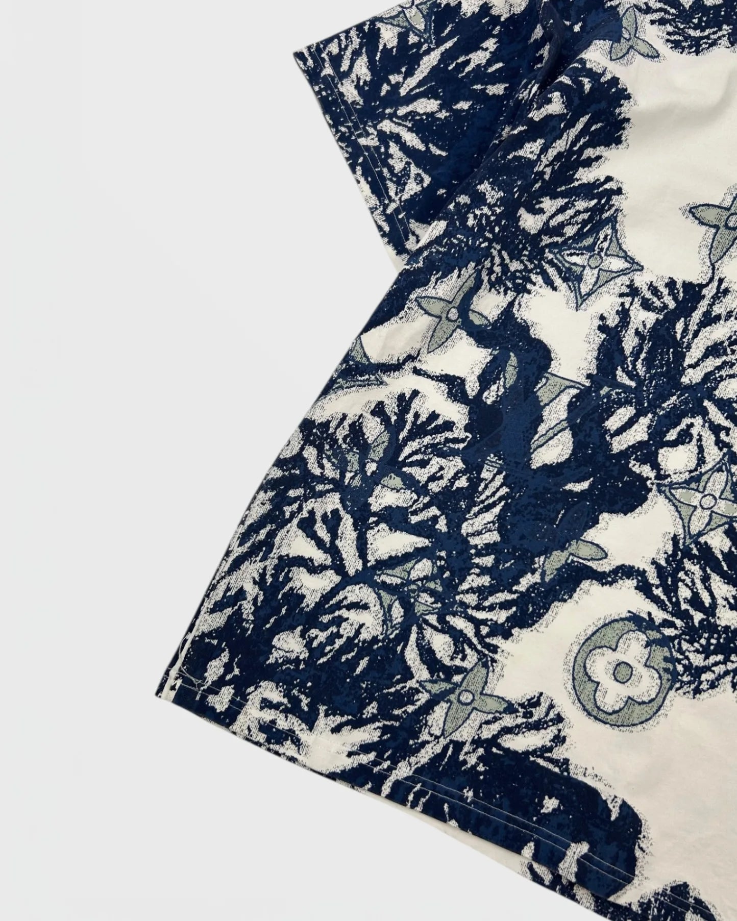Louis Vuitton t-shirt