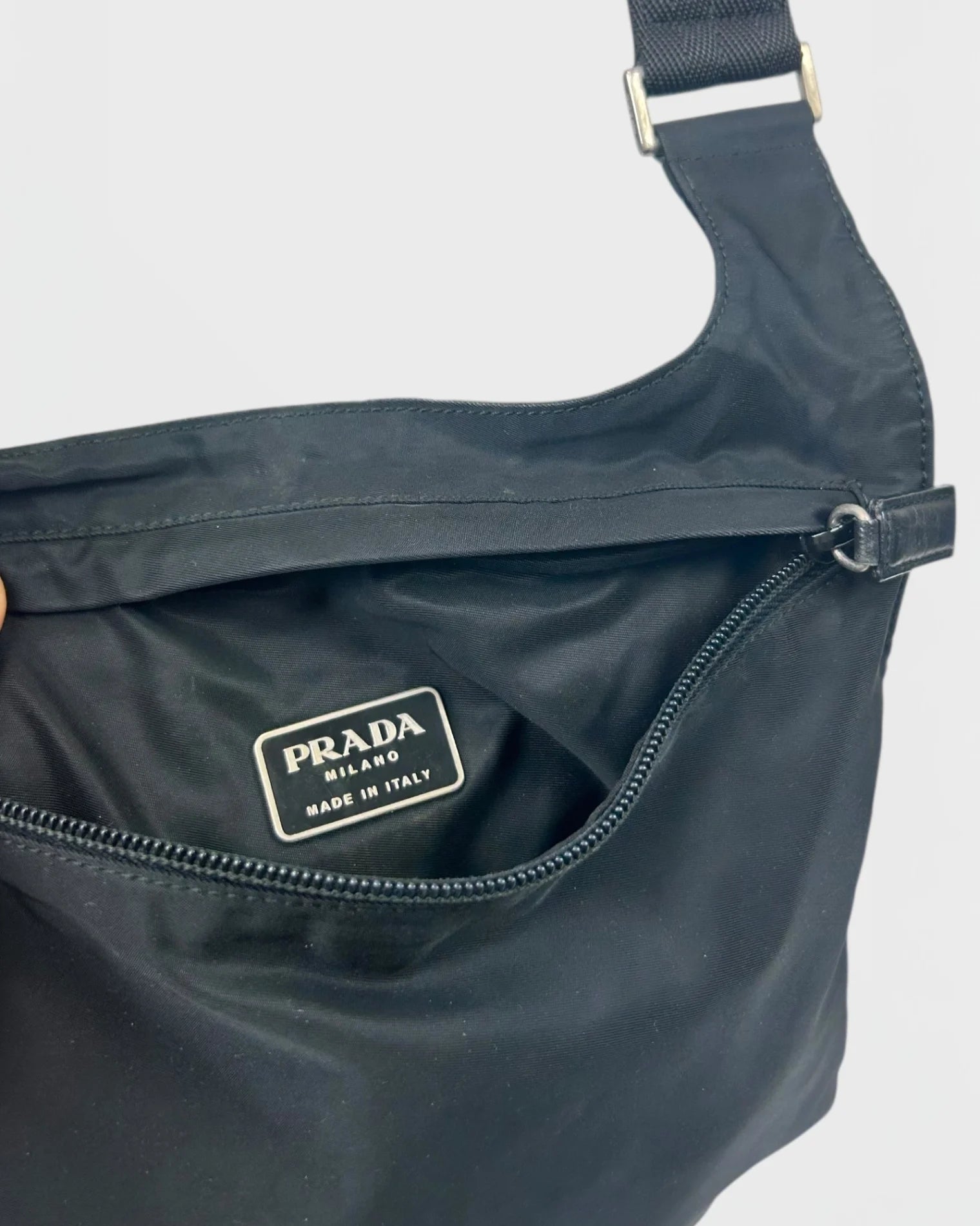 Prada flat nylon sacoche