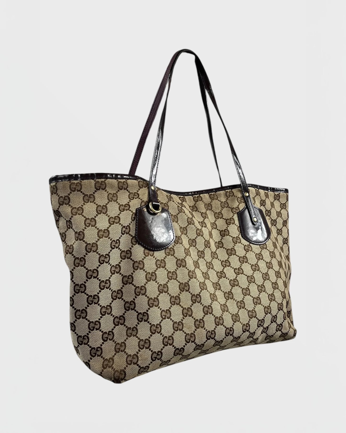 Gucci monogramme pattent GG