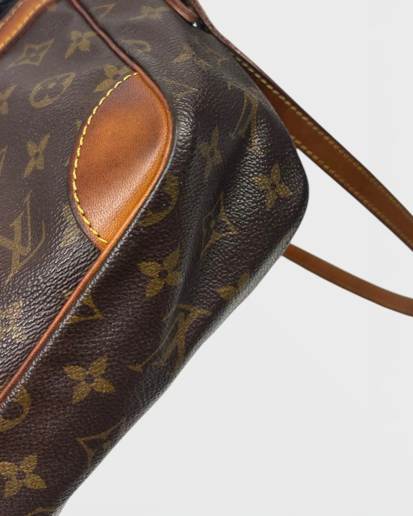 Louis Vuitton trocadéro sacoche