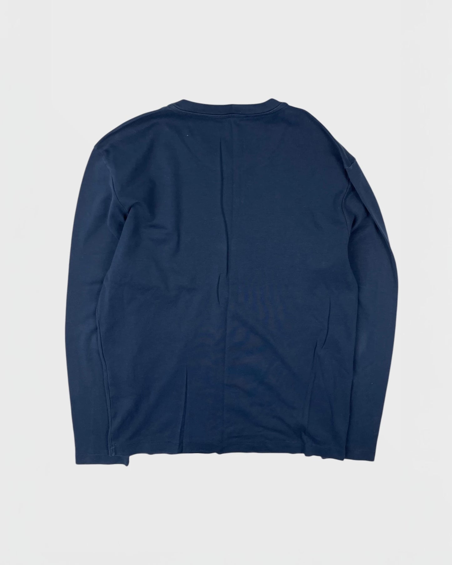 Louis Vuitton sleeve monogramme