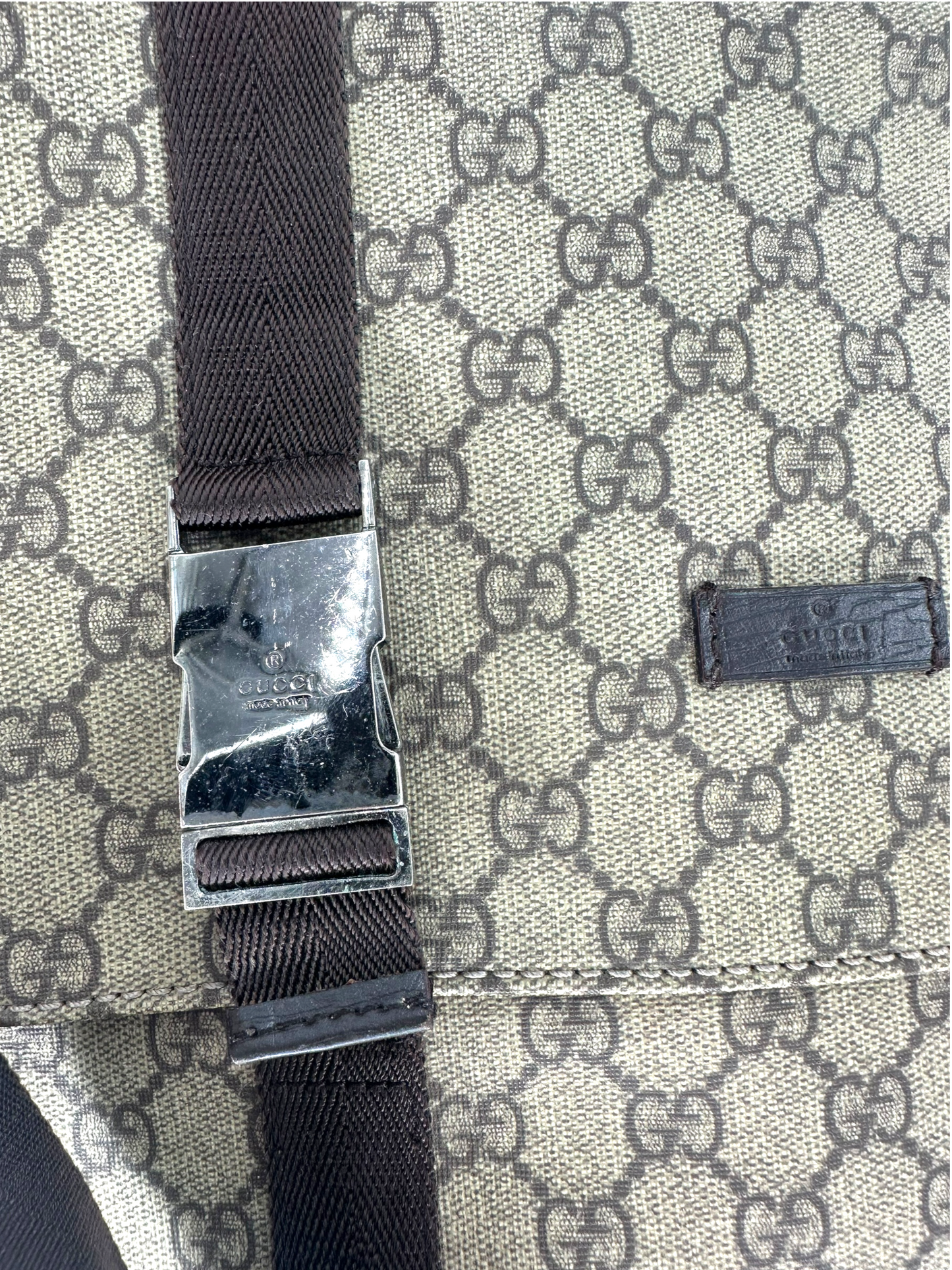 Gucci sacoche monogramme bandoulière