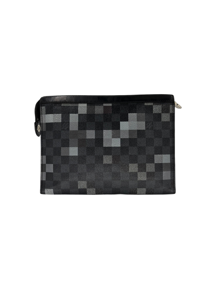 Louis Vuitton Pochette Voyage Damoflage Pharrell