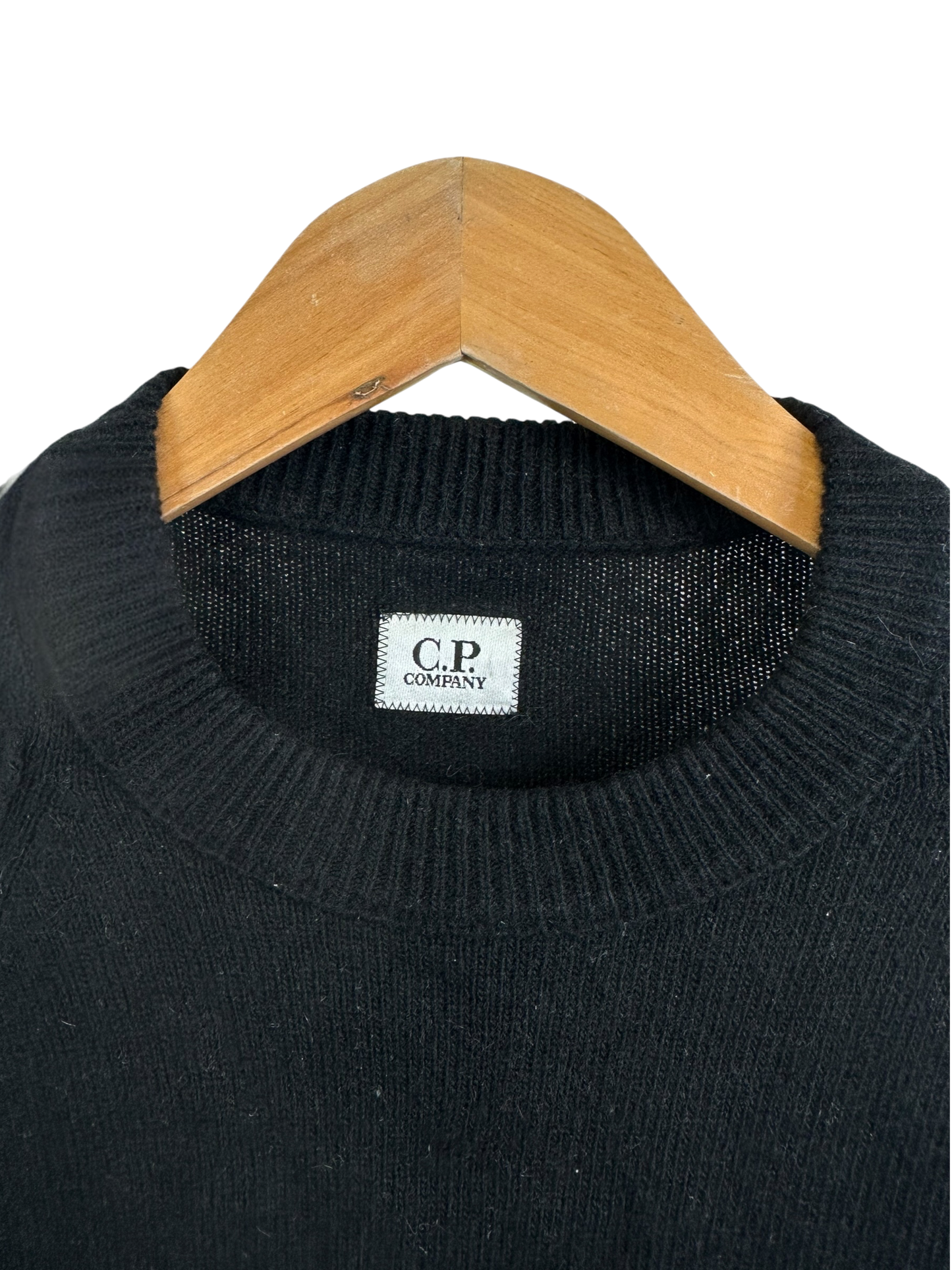 C.P Company Pull
