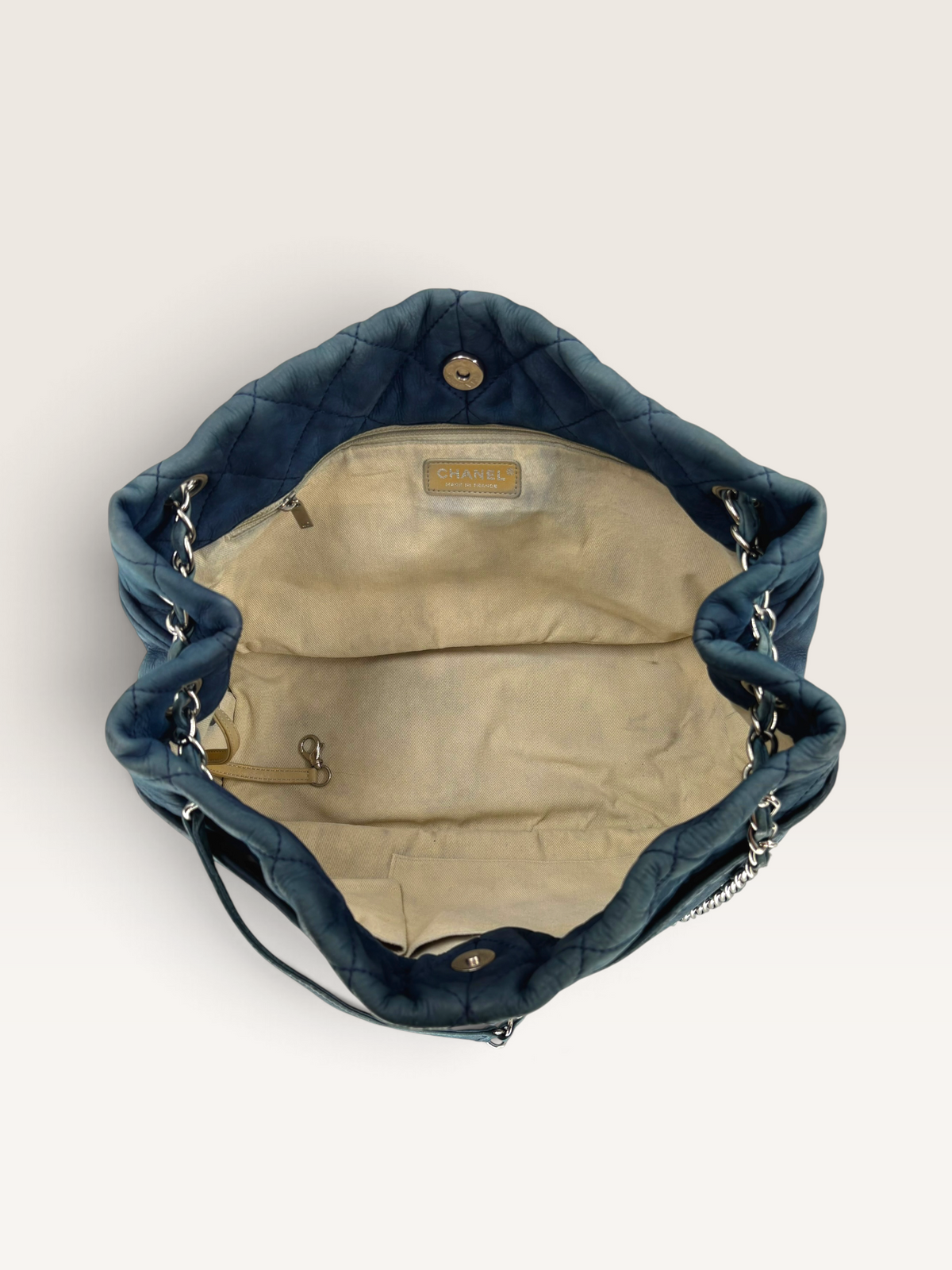 Chanel CC blue denim cabas sac en cuir