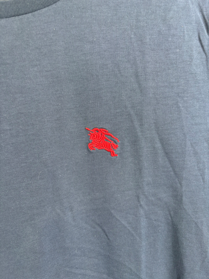 Burberry t shirt