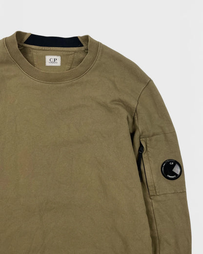 C.P. Company pull