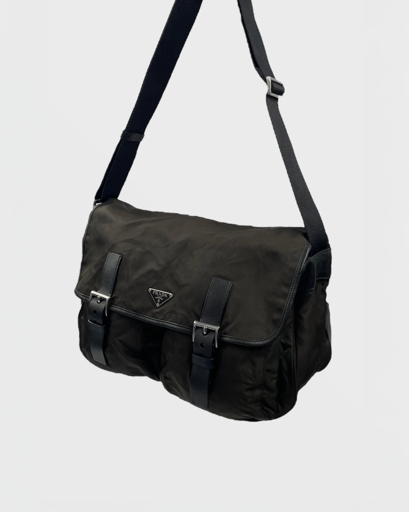 Prada sacoche messenger