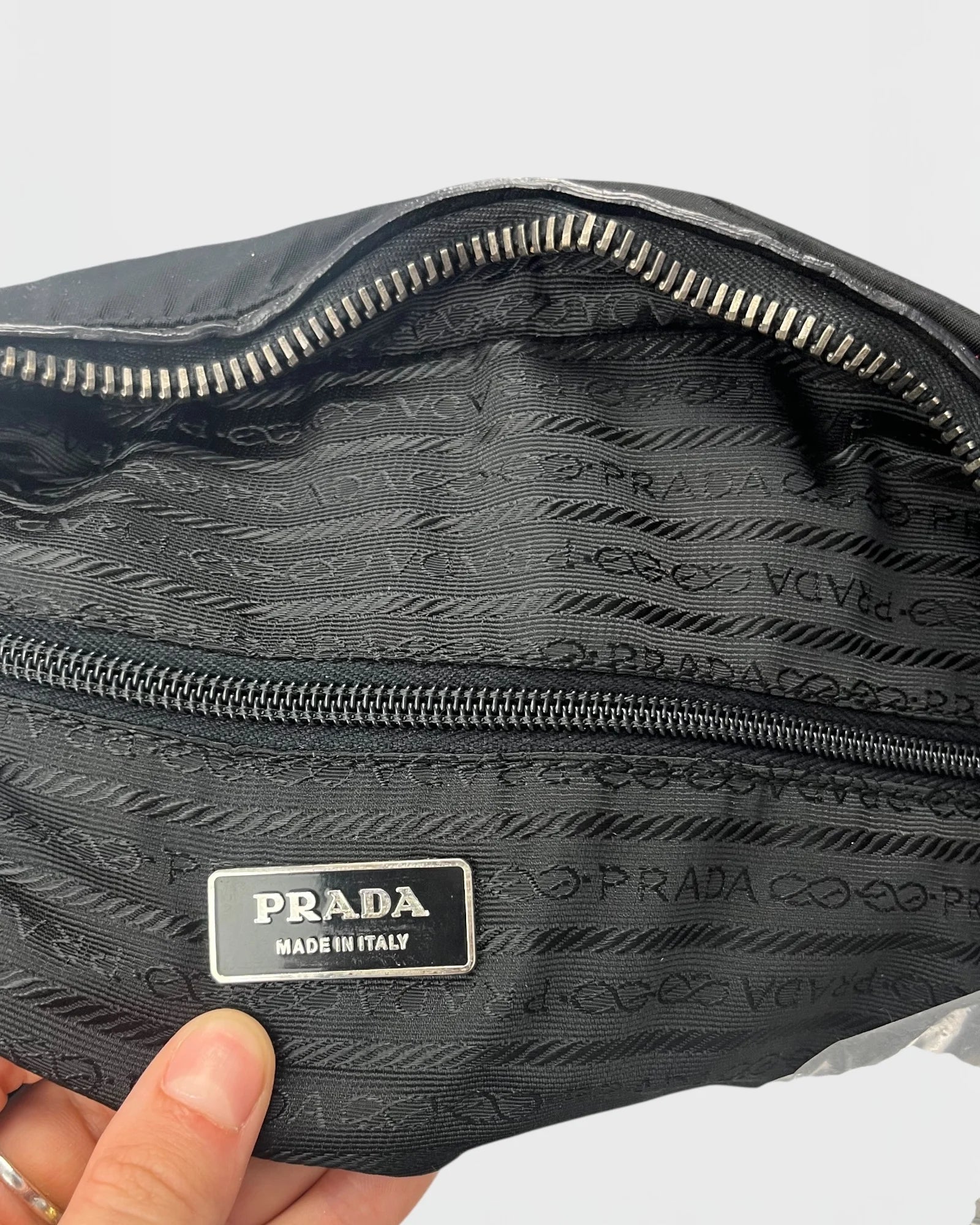 Prada nylon sac de voyage