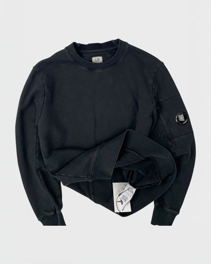 C.P. Company pull