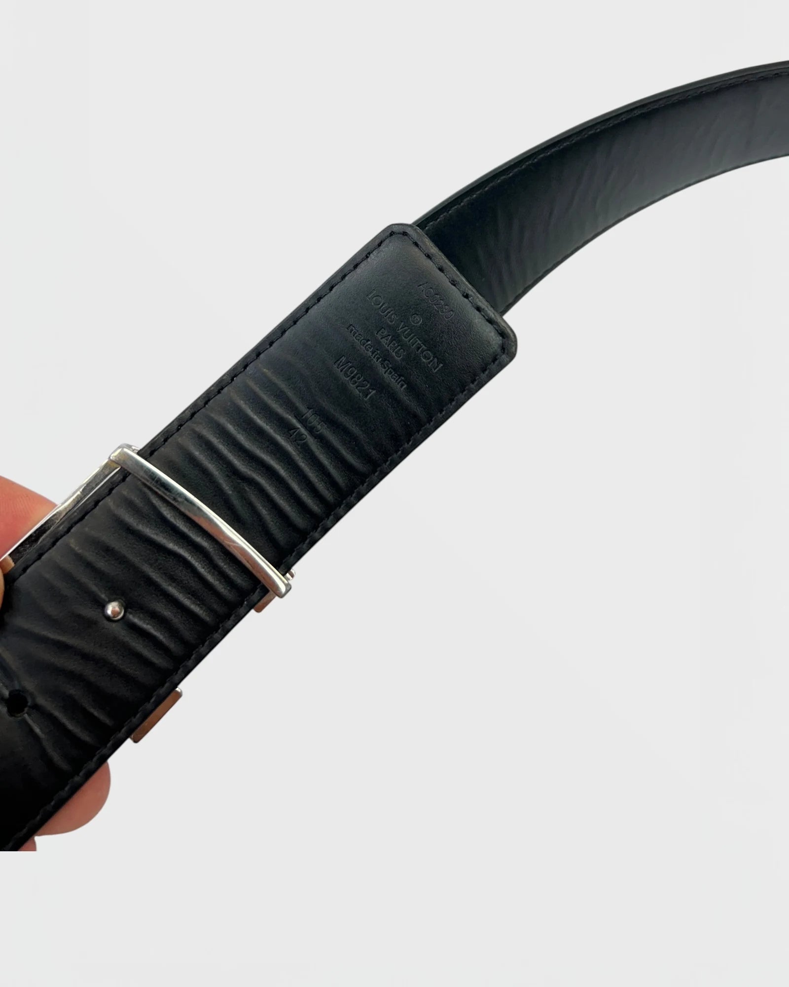 Louis Vuitton initial ceinture