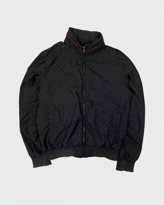 Gucci veste