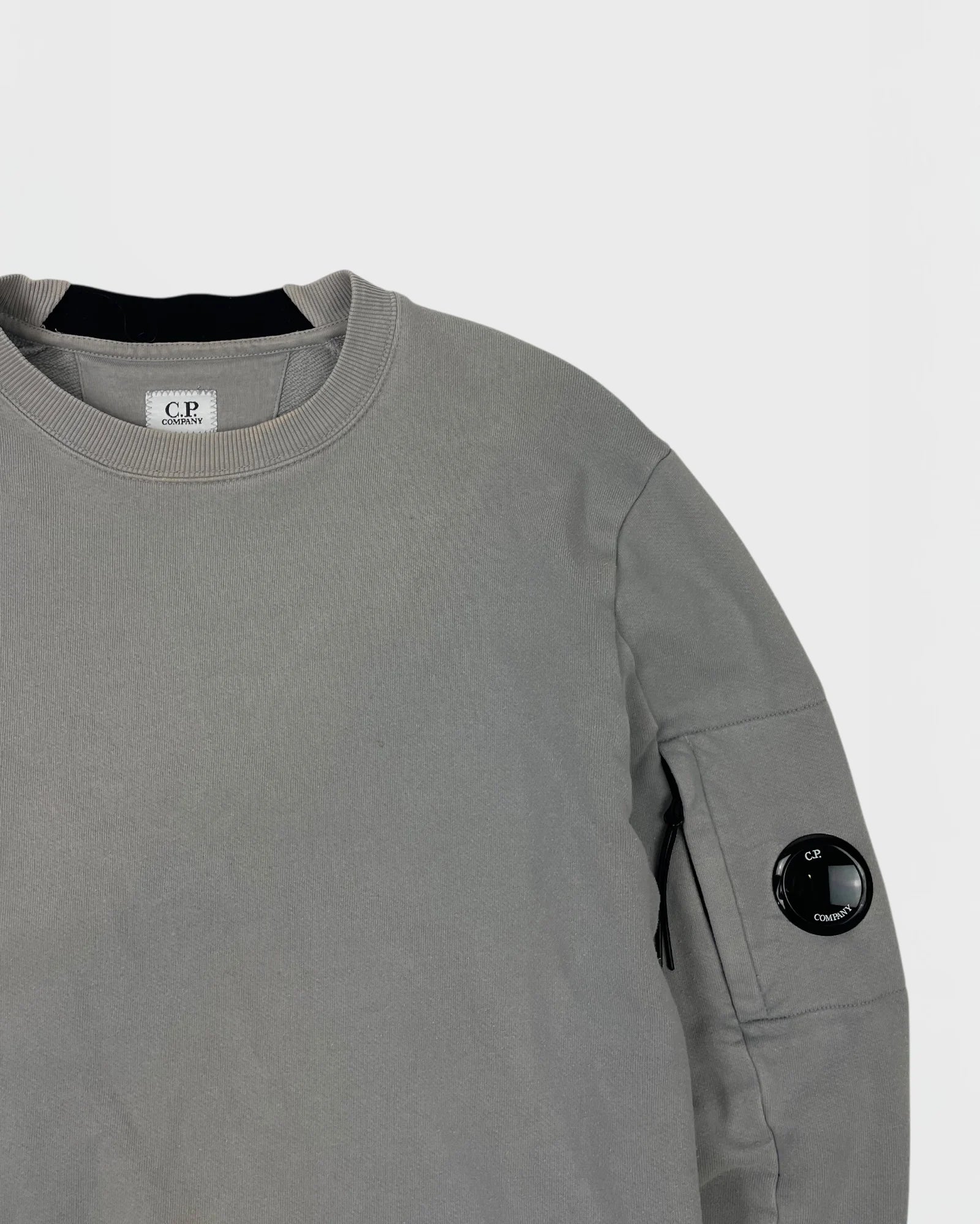 C.p. Company pull