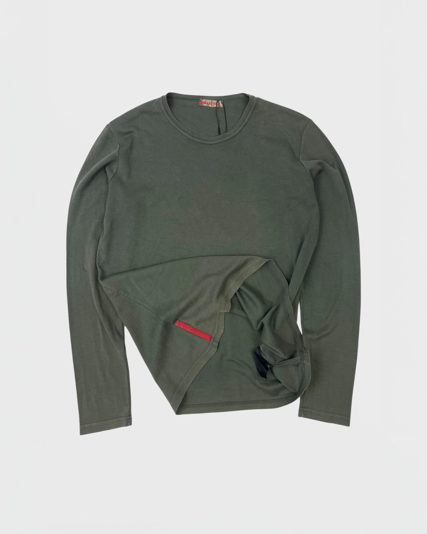 Prada pull red tab